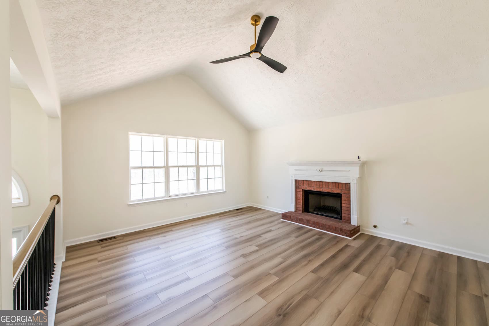 3 bedroom, 2.5 bathroom, 1,814 sq ft single family residence for sale at 2192 Stenger Road, Douglasville, GA 30135 — photo 2
