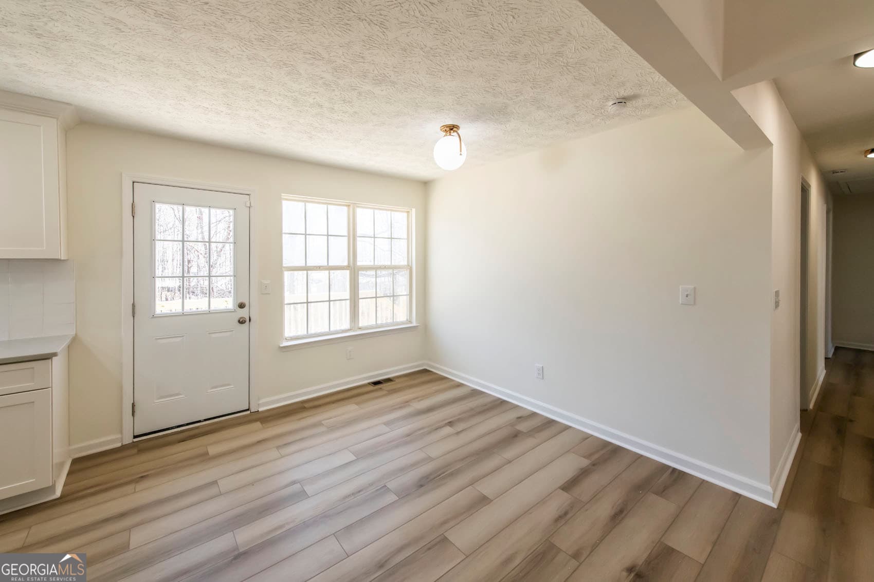 3 bedroom, 2.5 bathroom, 1,814 sq ft single family residence for sale at 2192 Stenger Road, Douglasville, GA 30135 — photo 6
