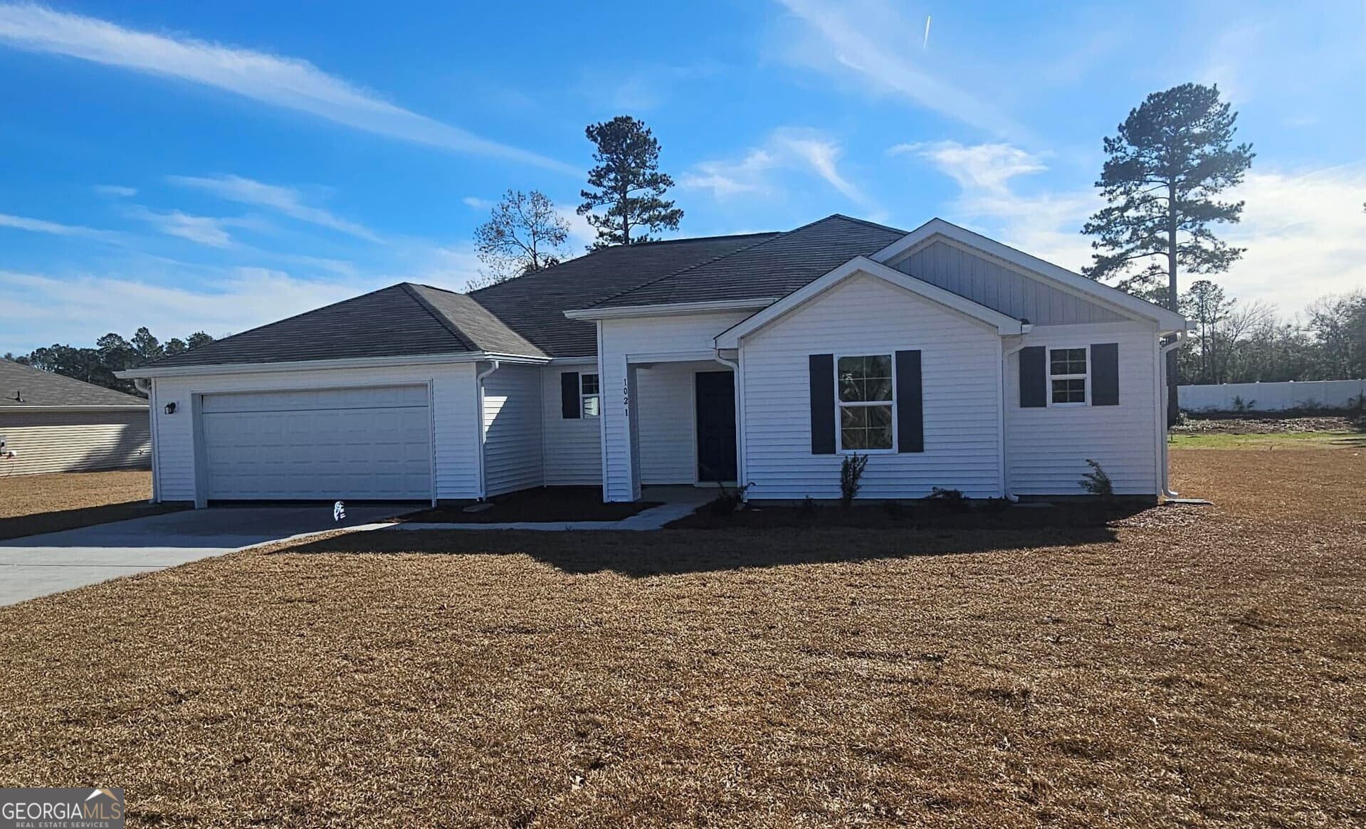 3 bedroom, 2 bathroom, 1,823 sq ft single family residence sold at 1021 Battery Row, Townsend, GA 31331