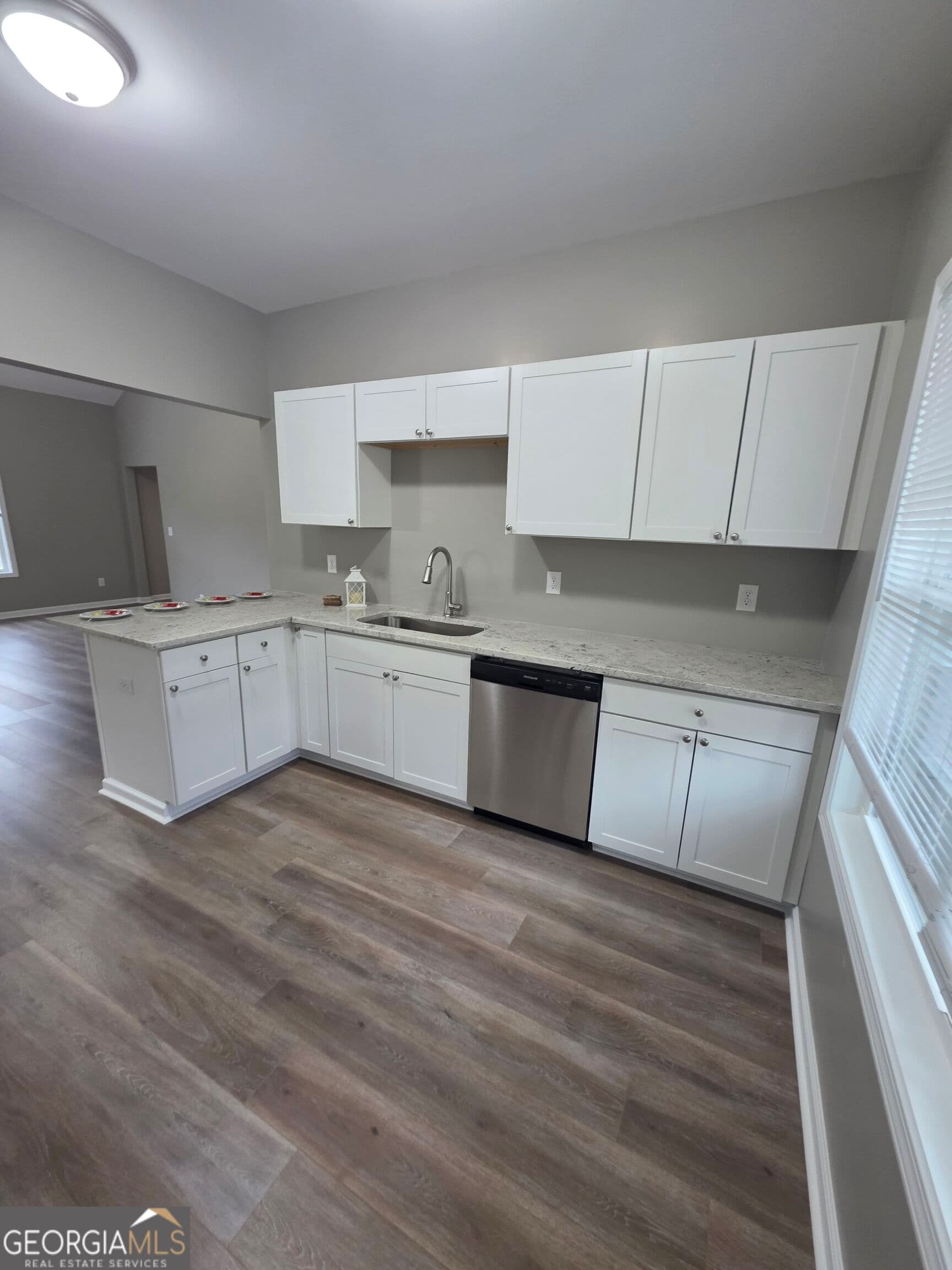 4 bedroom, 3 bathroom, 1,653 sq ft single family residence for sale at 60 Charlotte Drive, Statham, GA 30666 — photo 6