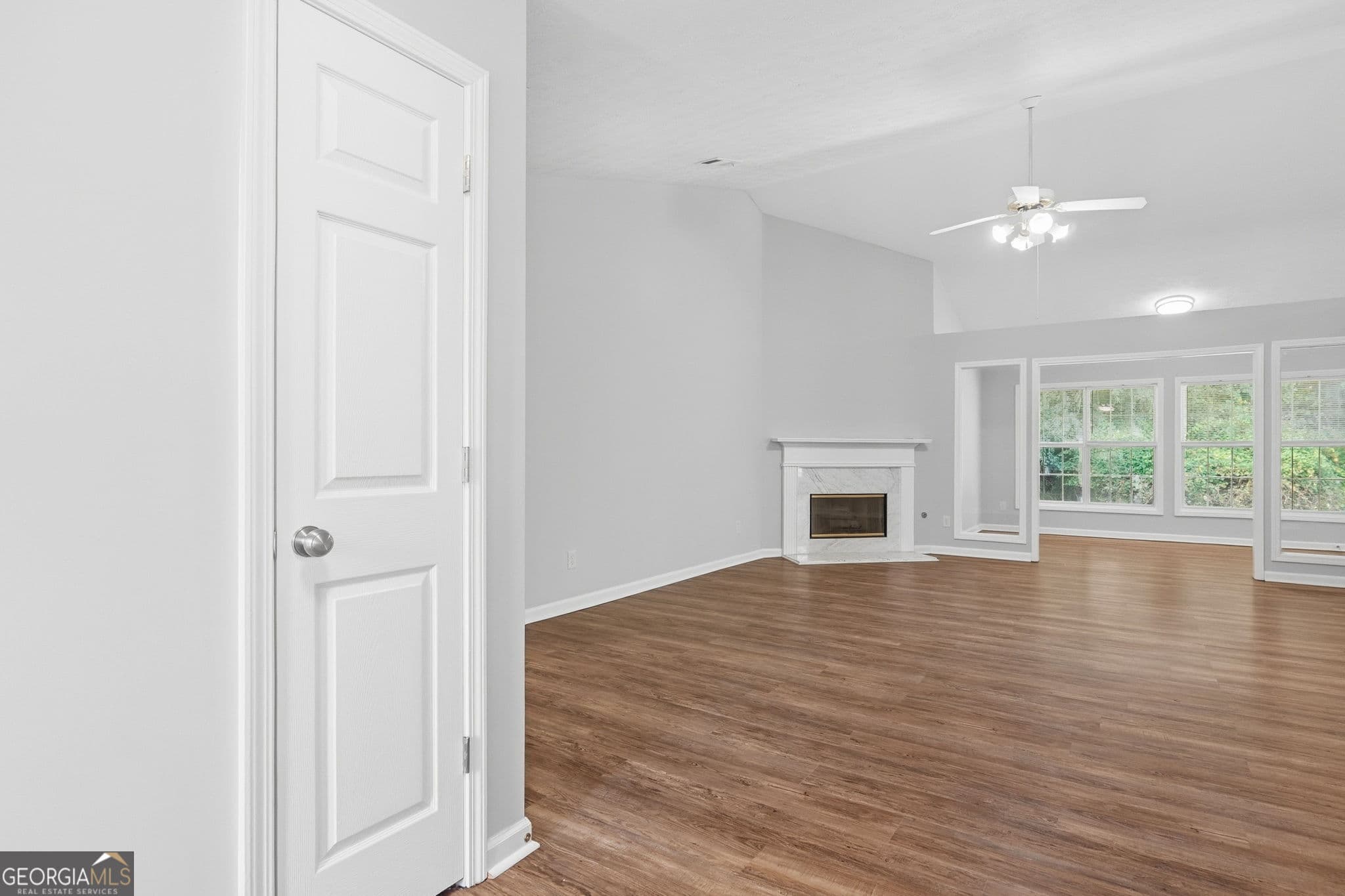 3 bedroom, 2 bathroom single family residence for rent at 3260 Ennfield Lane, Duluth, GA 30096 for $2,500 a month — photo 4