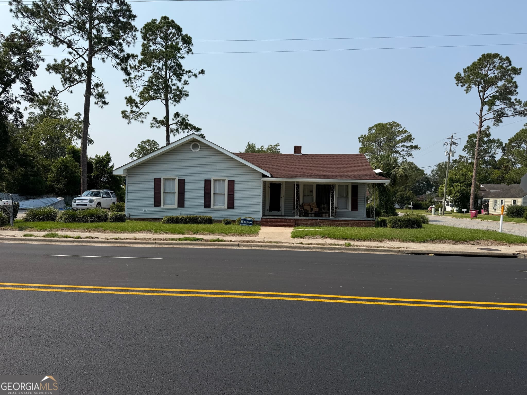 3 bedroom, 2.5 bathroom, 1,778 sq ft single family residence for sale at 314 W 16th Street, Alma, GA 31510 — photo 6