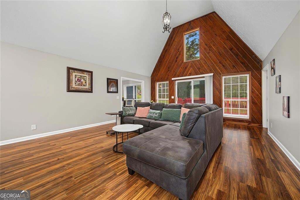 4 bedroom, 3 bathroom, 2,923 sq ft single family residence for sale at 3202 Beaver Drive, Douglasville, GA 30135 — photo 8
