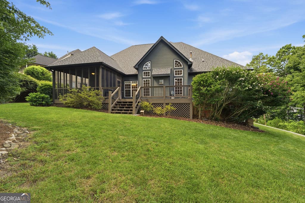 5 bedroom, 4 bathroom, 4,618 sq ft single family residence for sale at 7 Windsor Lane, Ringgold, GA 30736 — photo 2
