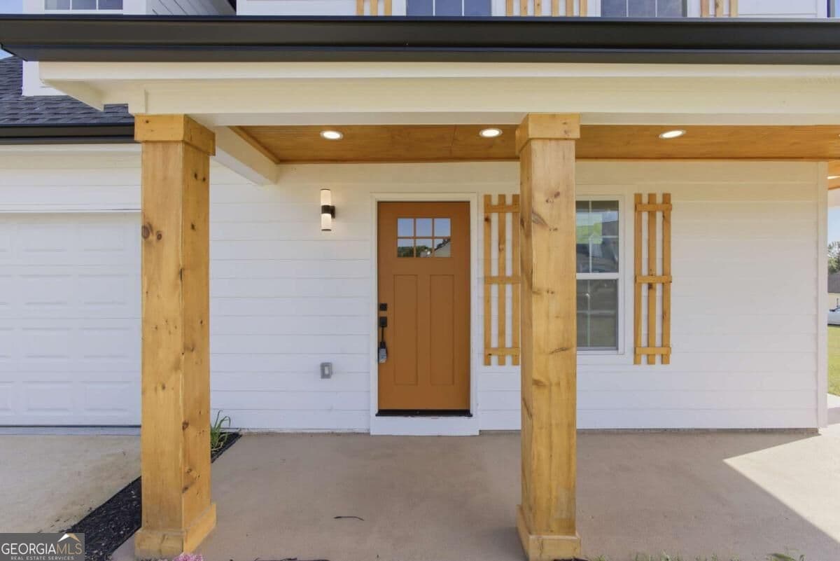 3 bedroom, 3 bathroom, 1,392 sq ft single family residence for sale at 257 Marsh Glen Drive, Jonesboro, GA 30238 — photo 8