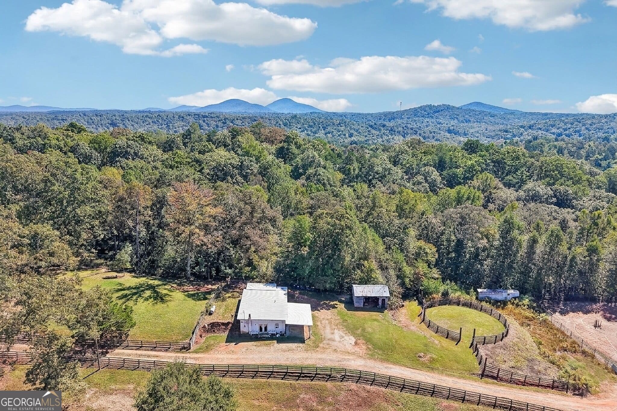 1 bedroom, 1 bathroom, 1,176 sq ft farm for sale at 231 Hatfield Grove, Dahlonega, GA 30533 — photo 3