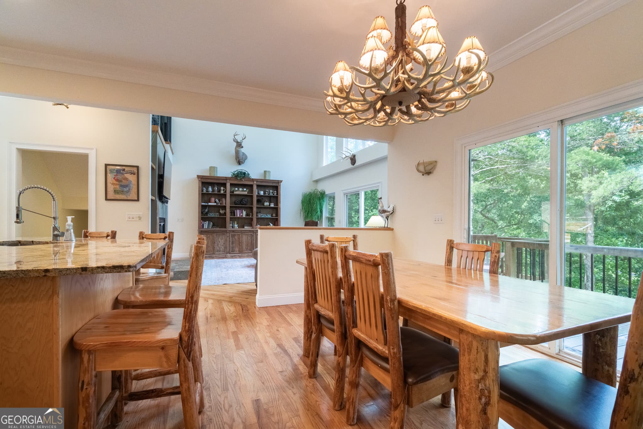 5 bedroom, 5 bathroom, 2,790 sq ft single family residence for sale at 81 Dach Bruecke Gasse, Helen, GA 30545 — photo 10