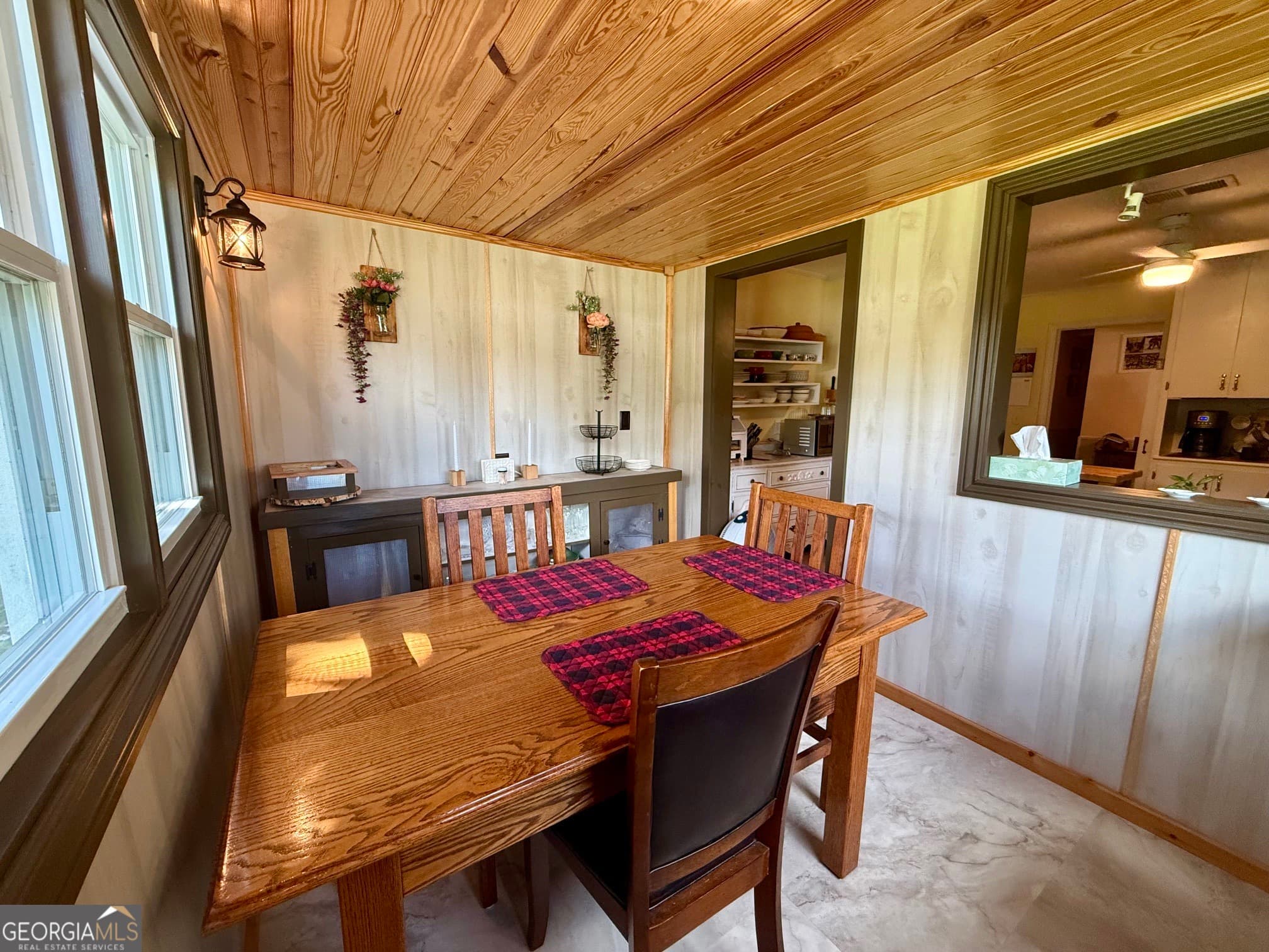 3 bedroom, 2 bathroom, 1,616 sq ft single family residence for sale at 301 E Willow Lake Drive, Metter, GA 30439 — photo 9
