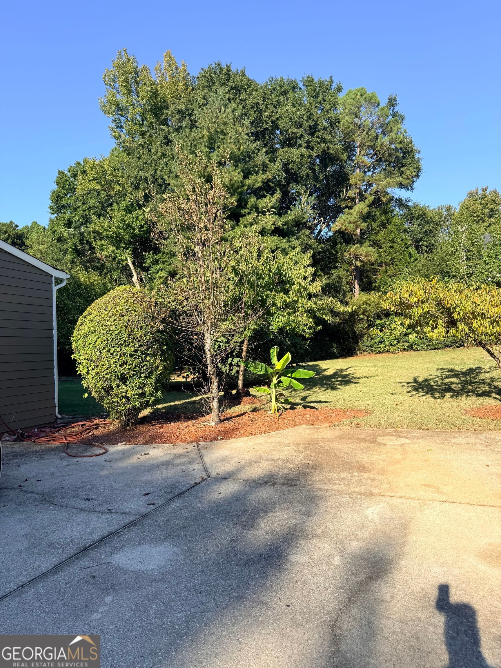 4 bedroom, 2.5 bathroom, 2,344 sq ft single family residence for rent at 1730 Heatherstone Hollow, Conyers, GA 30013 for $2,295 a month — photo 6