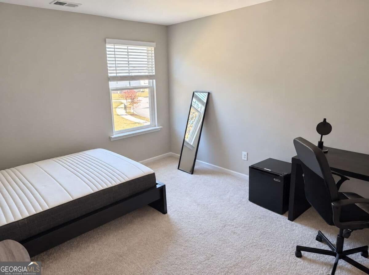 4 bedroom, 2.5 bathroom, 2,330 sq ft single family residence for rent at 195 Golden Eagle Pk, Braselton, GA 30517 for $2,100 a month — photo 7