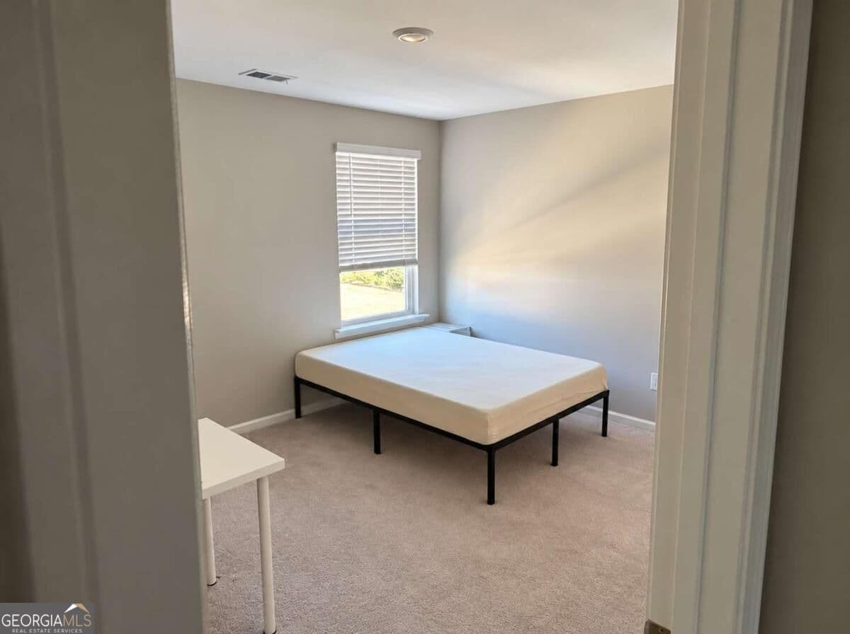 4 bedroom, 2.5 bathroom, 2,330 sq ft single family residence for rent at 195 Golden Eagle Pk, Braselton, GA 30517 for $2,100 a month — photo 9