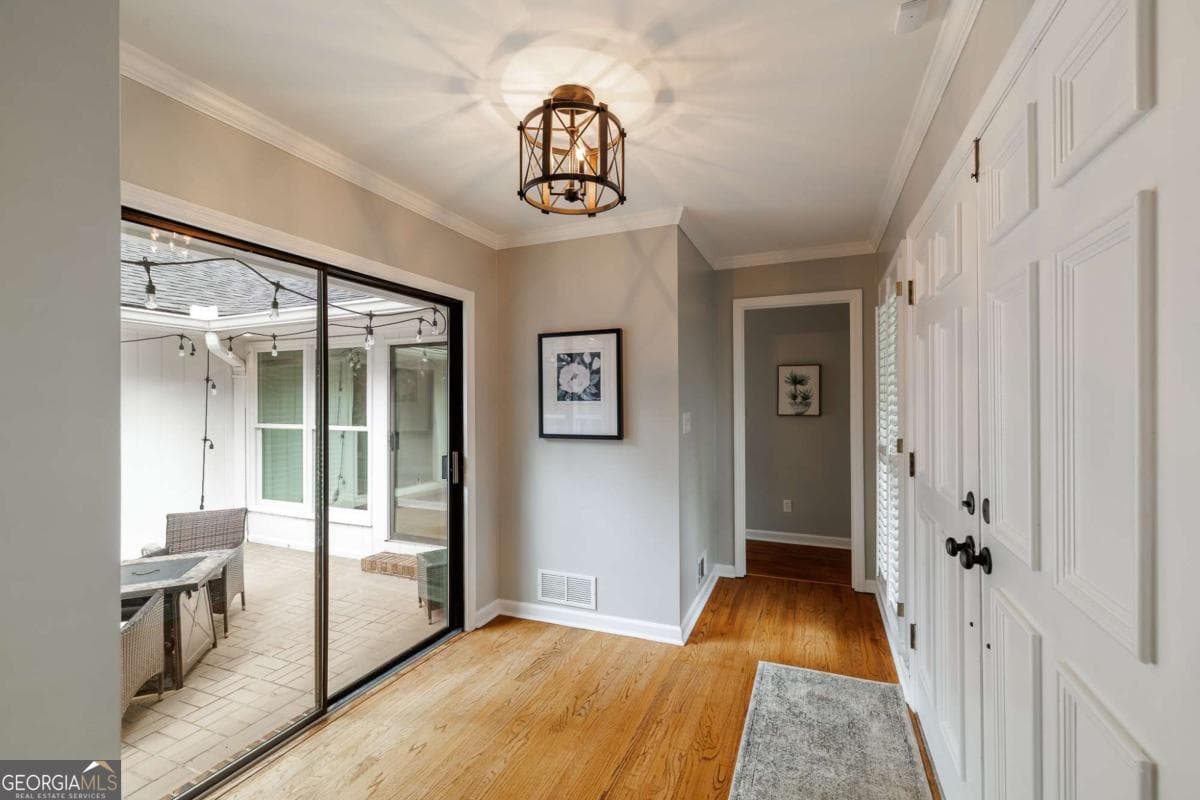 3 bedroom, 2.5 bathroom, 2,810 sq ft single family residence for sale at 115 Valleywood Drive, Athens, GA 30606 — photo 3