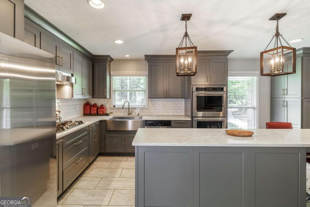3 bedroom, 2.5 bathroom, 2,810 sq ft single family residence for sale at 115 Valleywood Drive, Athens, GA 30606 — photo 10