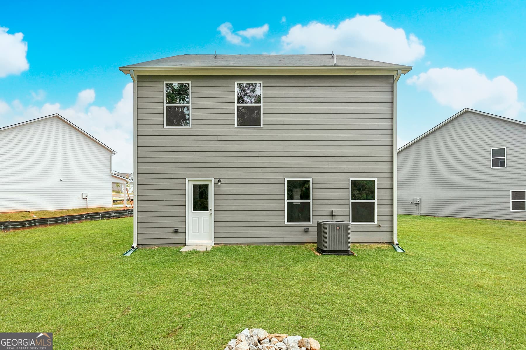 4 bedroom, 2.5 bathroom, 1,966 sq ft single family residence for sale at 621 Slate Road, Conyers, GA 30013 — photo 3