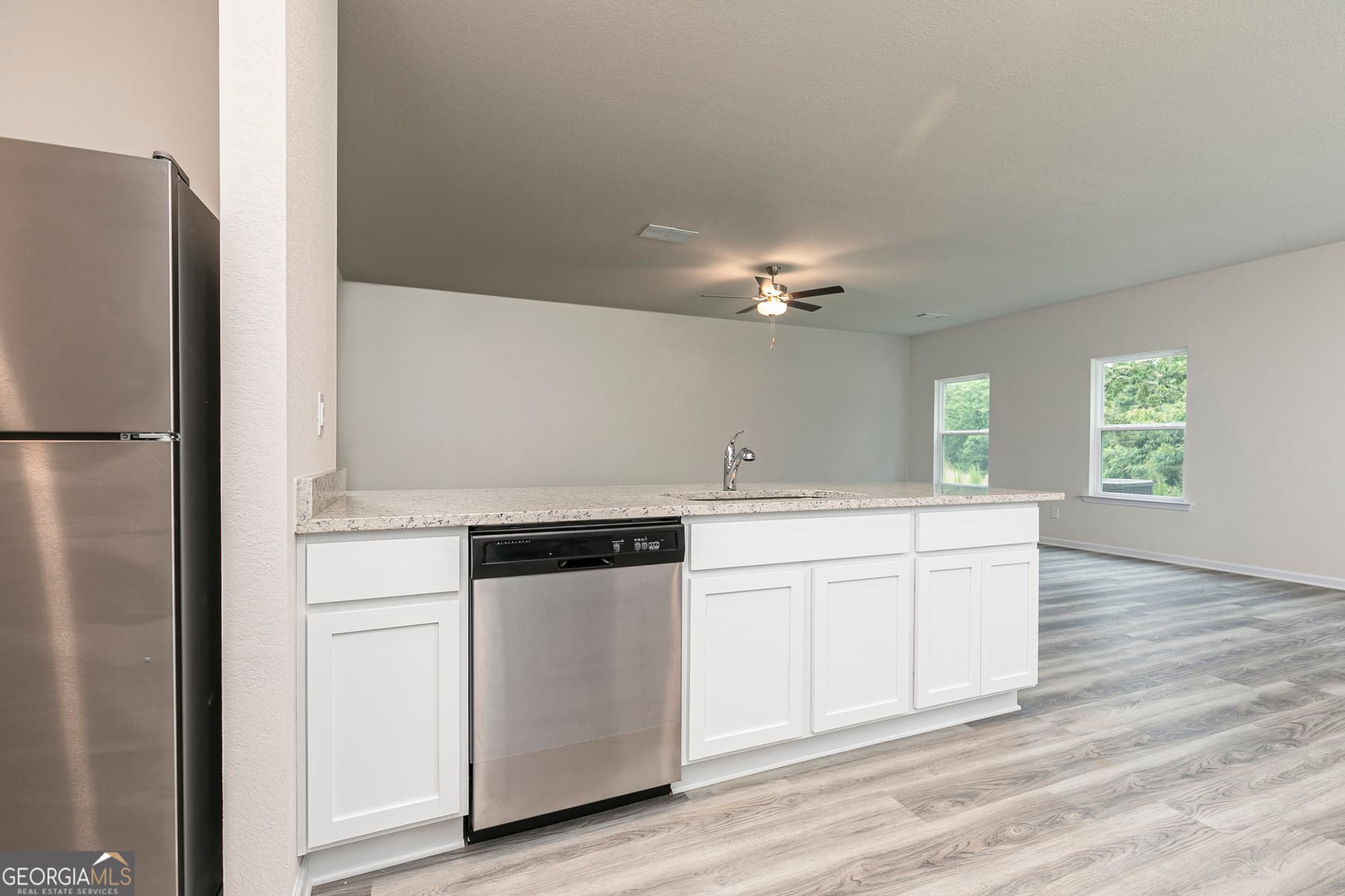 4 bedroom, 2.5 bathroom, 1,966 sq ft single family residence for sale at 621 Slate Road, Conyers, GA 30013 — photo 9