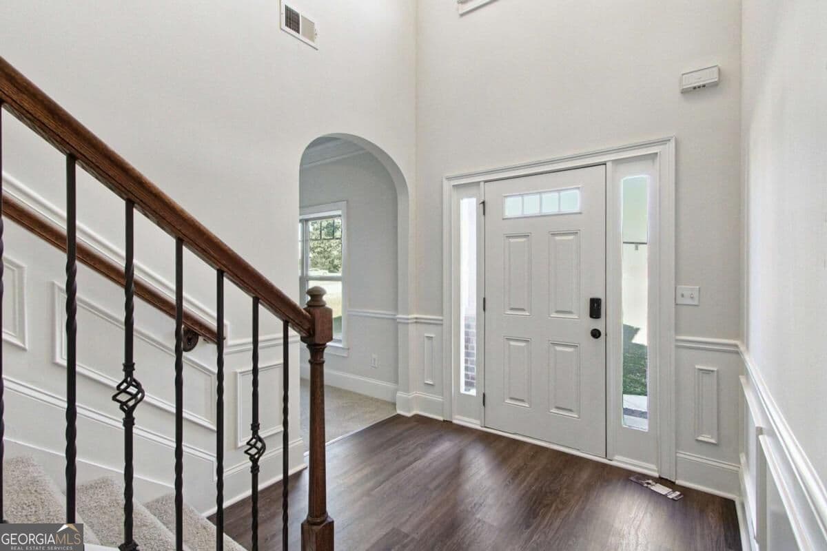 5 bedroom, 4 bathroom, 4,360 sq ft single family residence for sale at 3877 Rosebay Way, Conyers, GA 30094 — photo 7