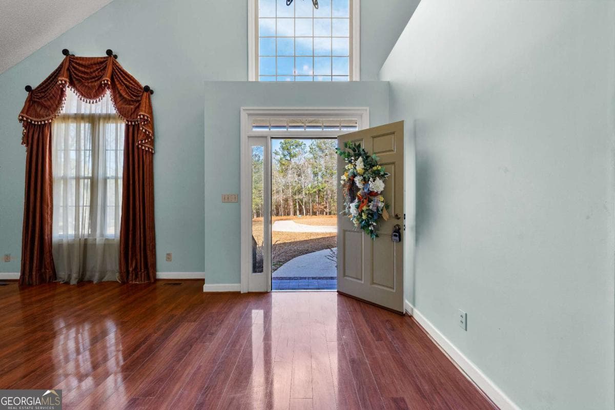 3 bedroom, 2.5 bathroom, 3,264 sq ft single family residence for sale at 100 Beaver Run Trace, Thomaston, GA 30286 — photo 9