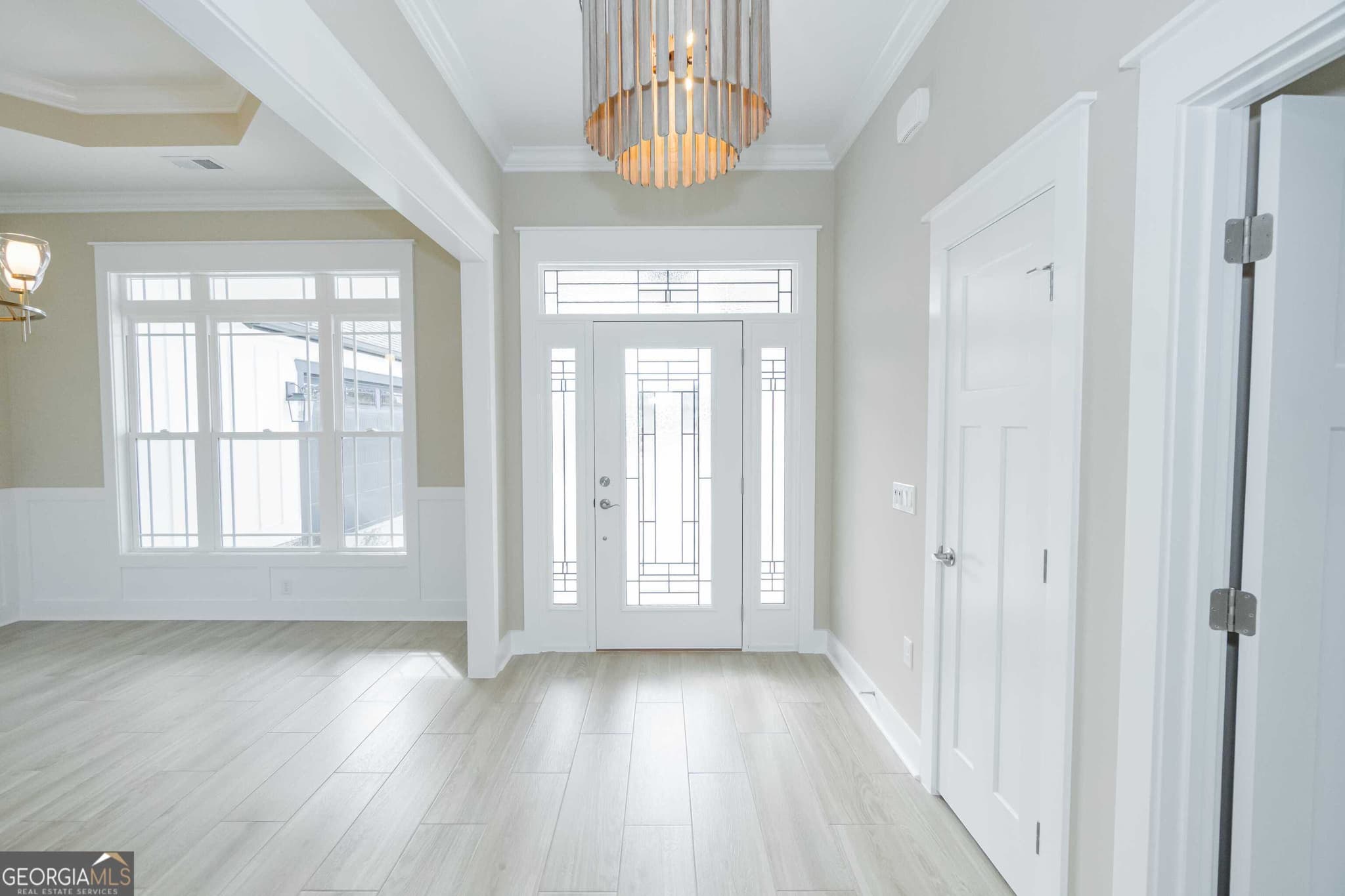 4 bedroom, 3 bathroom, 2,647 sq ft single family residence for sale at 201 Riley Hunter Drive, Kingsland, GA 31548 — photo 8