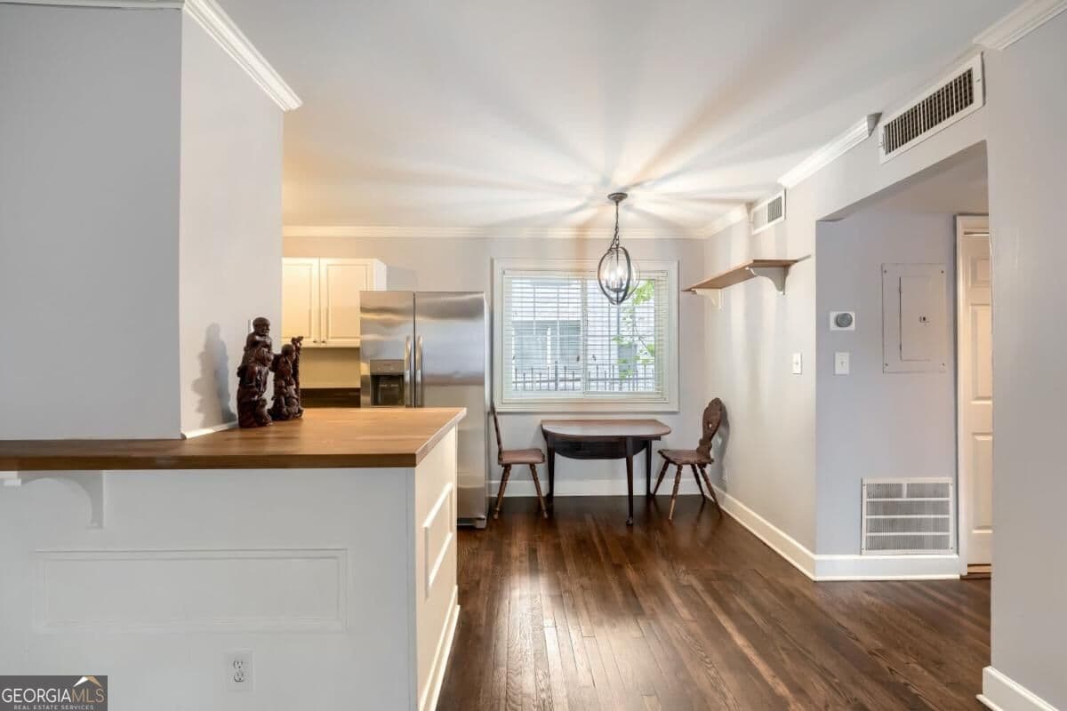 1 bedroom, 1 bathroom condominium for rent at 1988 Wellbourne Drive 6, Atlanta, GA 30324 for $1,500 a month — photo 7