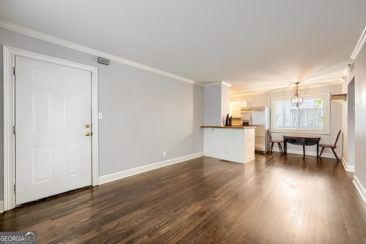 1 bedroom, 1 bathroom condominium for rent at 1988 Wellbourne Drive 6, Atlanta, GA 30324 for $1,500 a month — photo 5