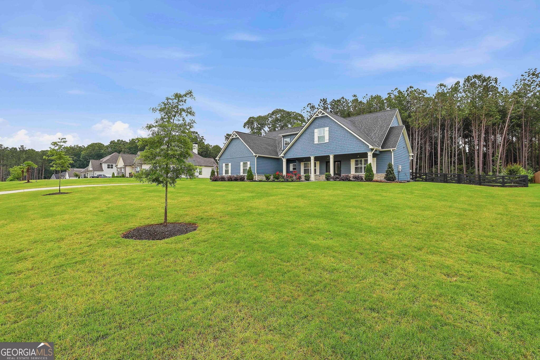 4 bedroom, 3 bathroom, 2,977 sq ft single family residence for sale at 130 Maple Lane, Williamson, GA 30292 — photo 2