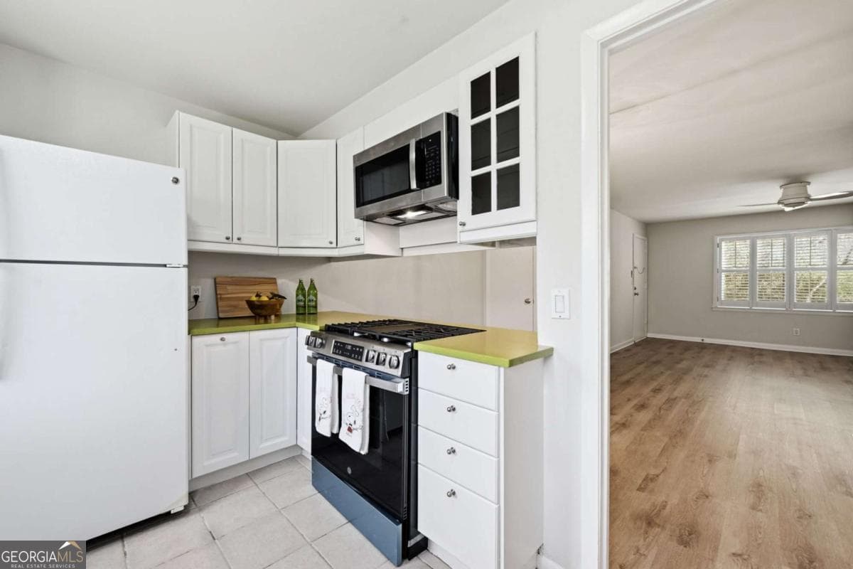 2 bedroom, 2 bathroom, 1,014 sq ft condominium for sale at 1010 Scott Boulevard A2, Decatur, GA 30030 — photo 8