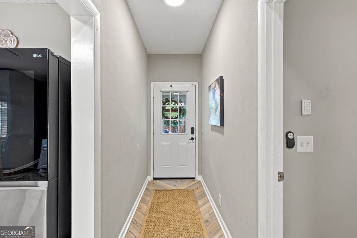 3 bedroom, 2 bathroom, 1,479 sq ft single family residence for sale at 222 Circle Drive, St. Simons, GA 31522 — photo 7