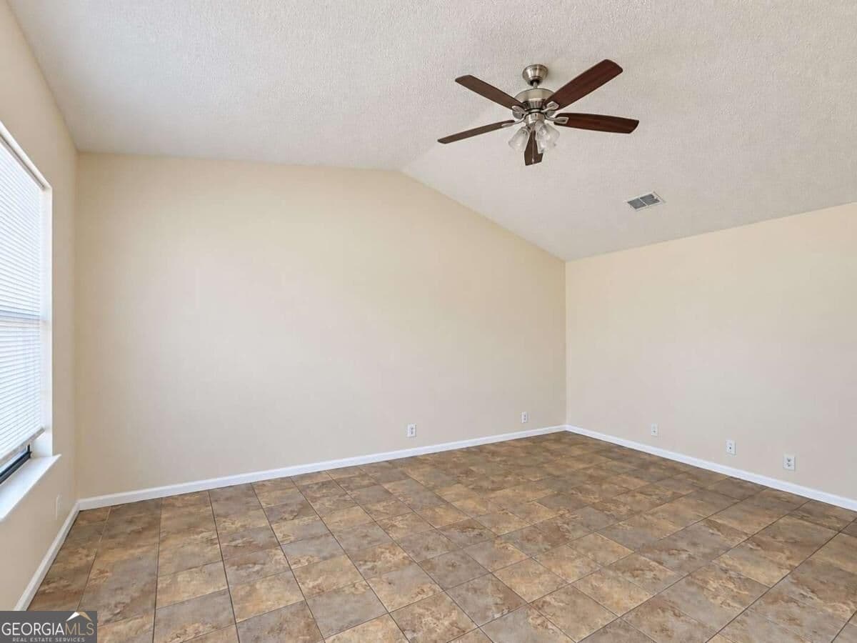2 bedroom, 1.5 bathroom, 900 sq ft apartment for rent at 200 West Street H, Kingsland, GA 31548 for $950 a month — photo 7