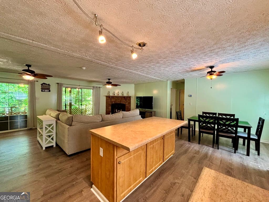 3 bedroom, 2 bathroom, 1,620 sq ft manufactured home,single family residence for sale at 110 Oconee Drive, Sparta, GA 31087 — photo 6