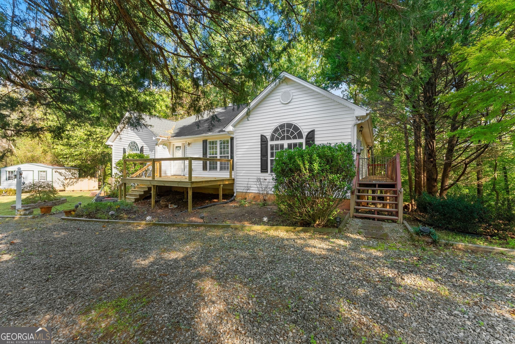 4 bedroom, 3 bathroom, 3,574 sq ft single family residence for sale at 6140 Henry Smith Road, Murrayville, GA 30564 — photo 6