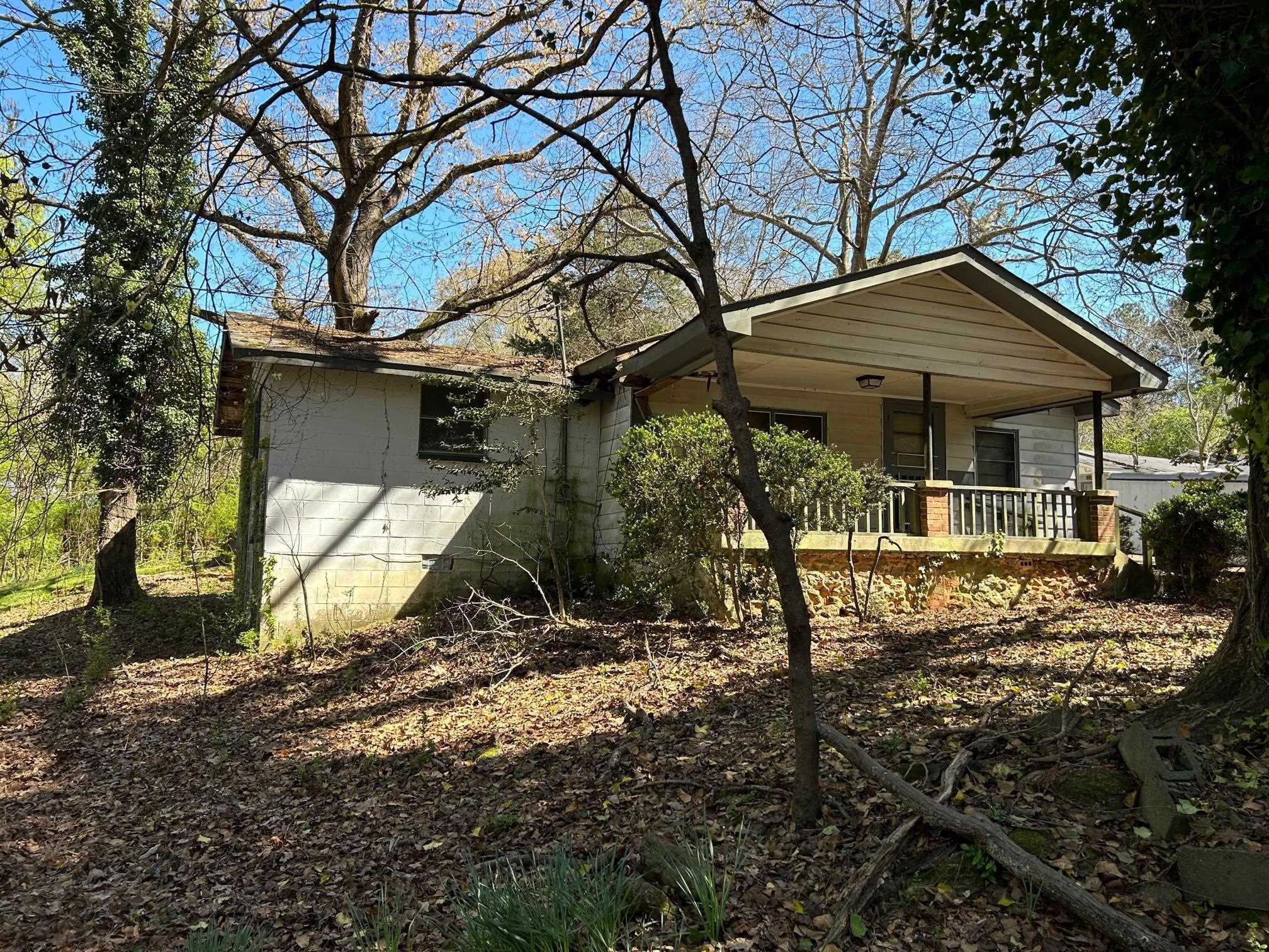 3 bedroom, 2 bathroom, 1,526 sq ft single family residence for sale at 190 Bowles Drive, Athens, GA 30606 — photo 6