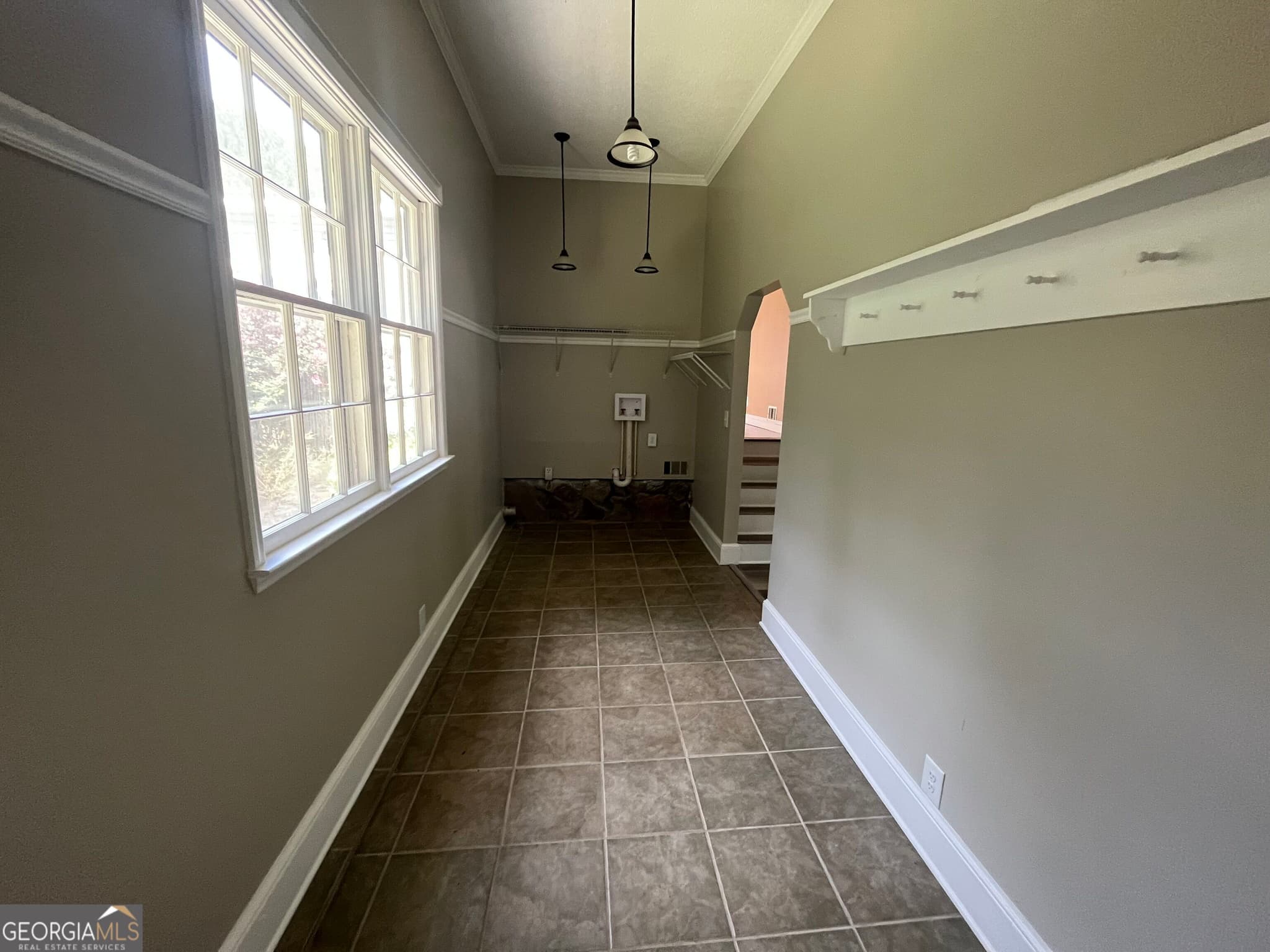4 bedroom, 3 bathroom, 3,000 sq ft single family residence for rent at 55 Nickel Road, Jasper, GA 30143 for $2,500 a month — photo 4