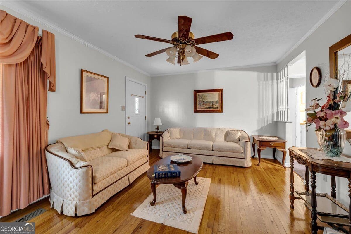 3 bedroom, 2 bathroom, 1,570 sq ft single family residence for sale at 2940 Athens Highway, Madison, GA 30650 — photo 5