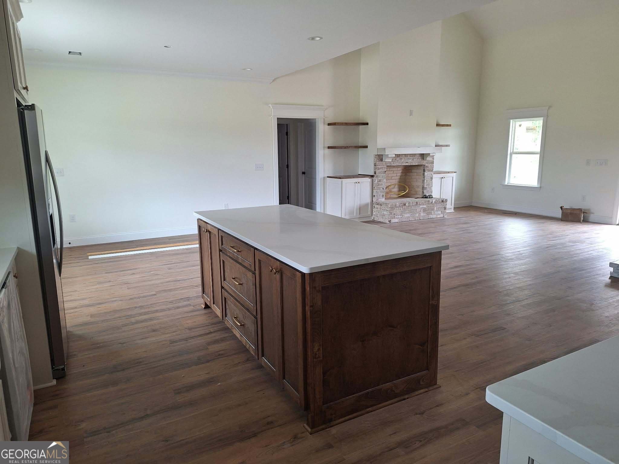 3 bedroom, 2 bathroom, 1,826 sq ft single family residence under contract at 4427 Altamaha School Road, Baxley, GA 31513 — photo 3