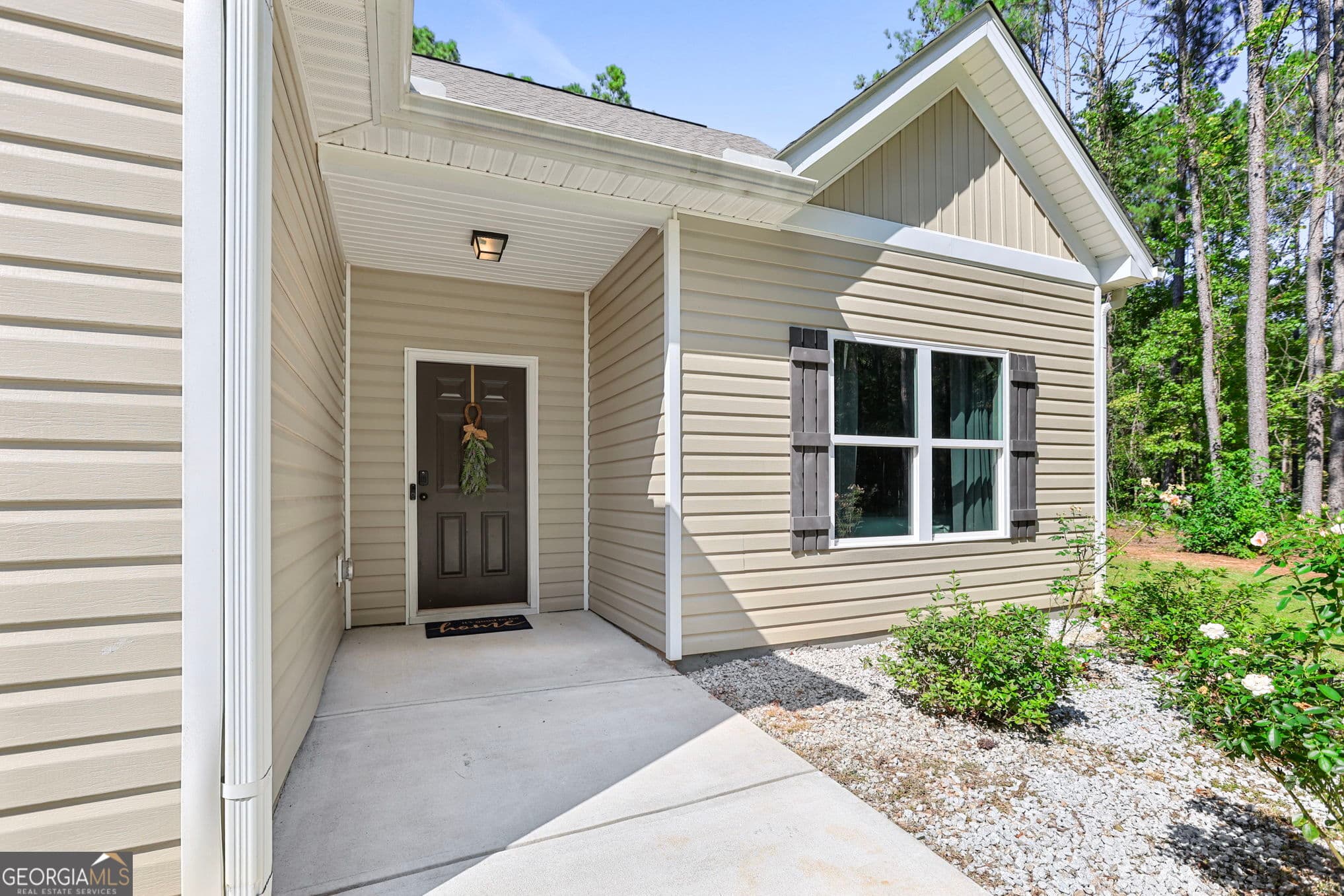 3 bedroom, 2 bathroom, 1,898 sq ft single family residence under contract at 3290 Trammell Bottom Road, Hogansville, GA 30230 — photo 3