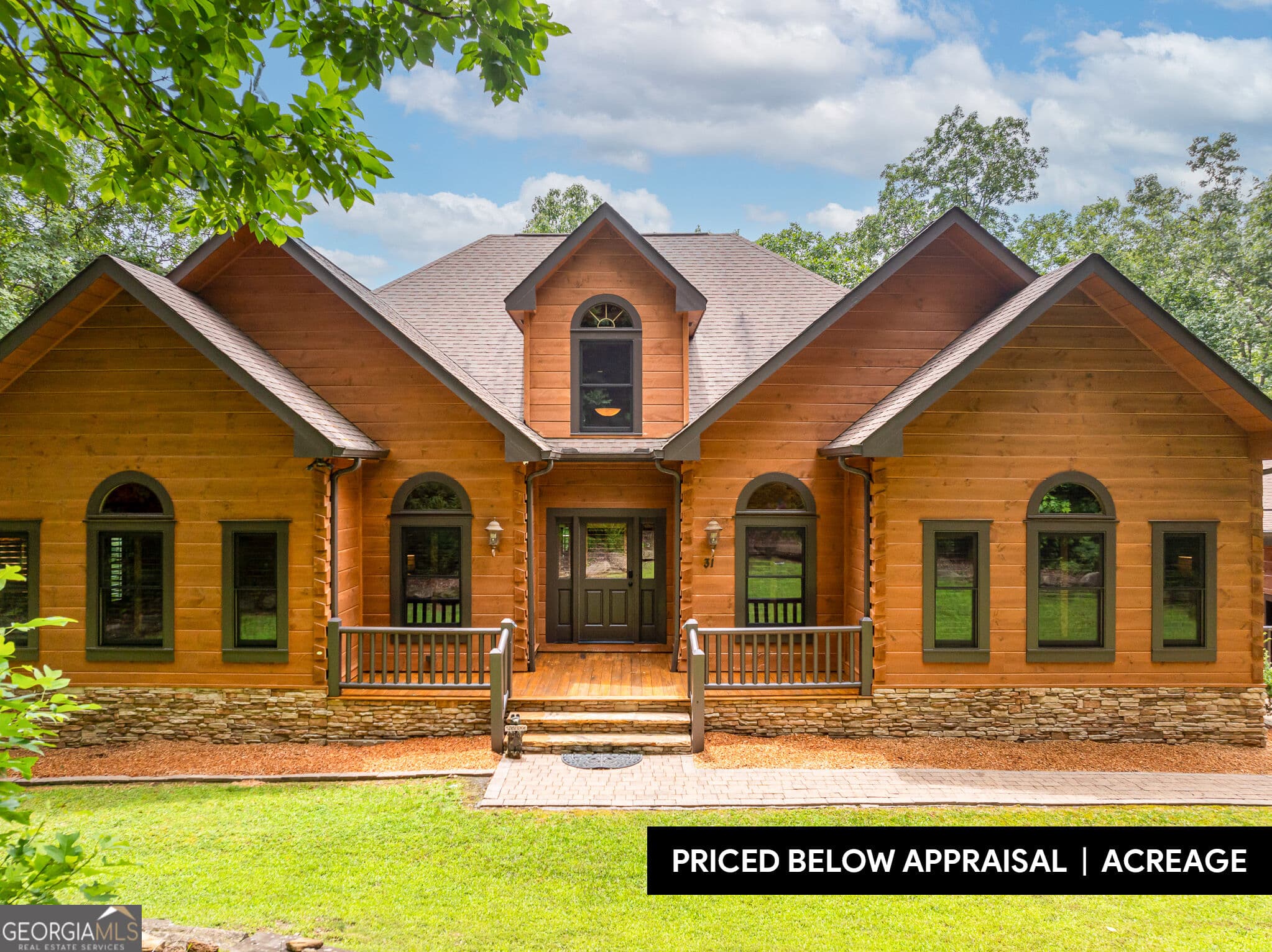 3 bedroom, 2.5 bathroom, 2,922 sq ft cabin,single family residence for sale at 31 High Cliff Road, Jasper, GA 30143 — photo 1 of 51