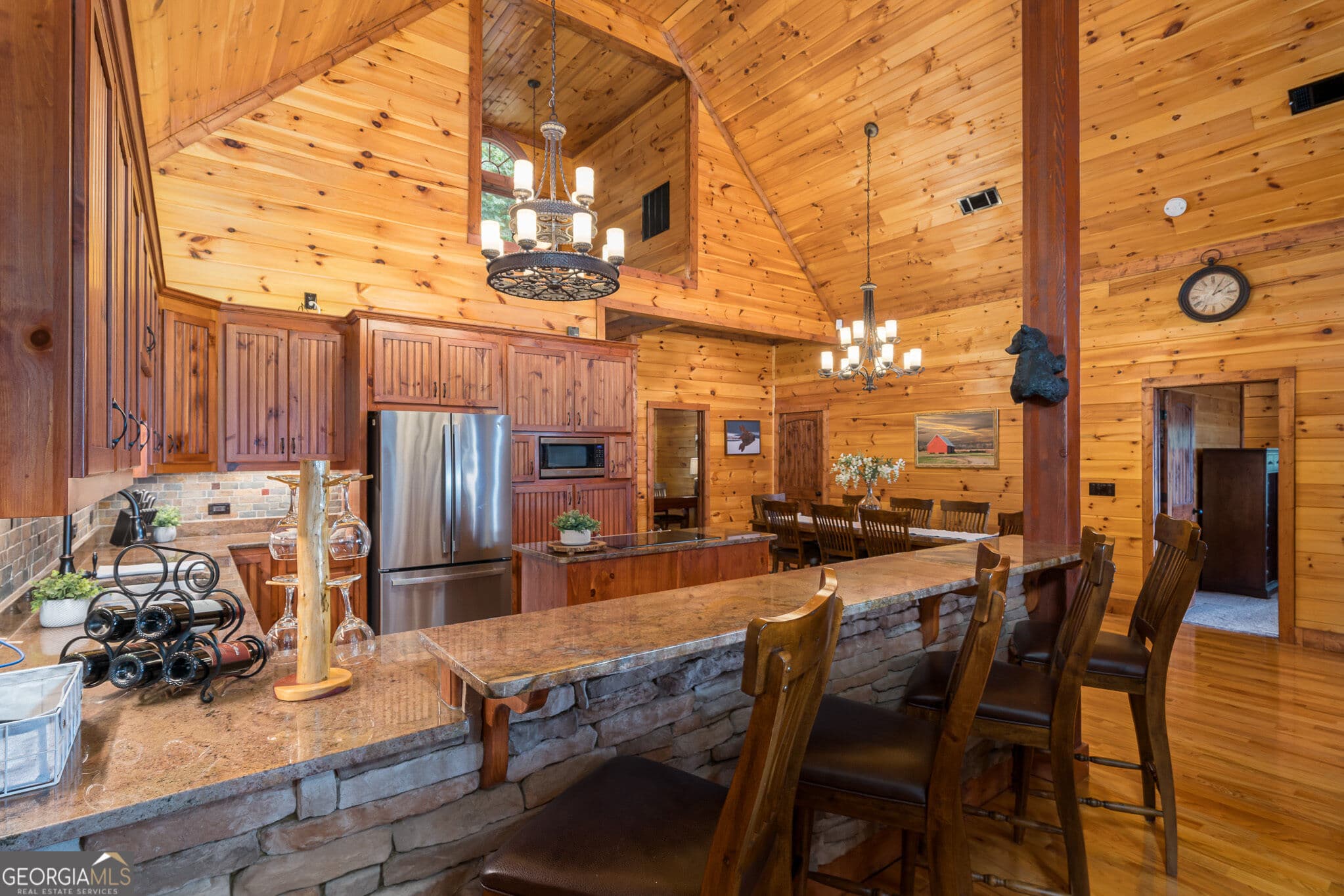 3 bedroom, 2.5 bathroom, 2,922 sq ft cabin,single family residence for sale at 31 High Cliff Road, Jasper, GA 30143 — photo 9