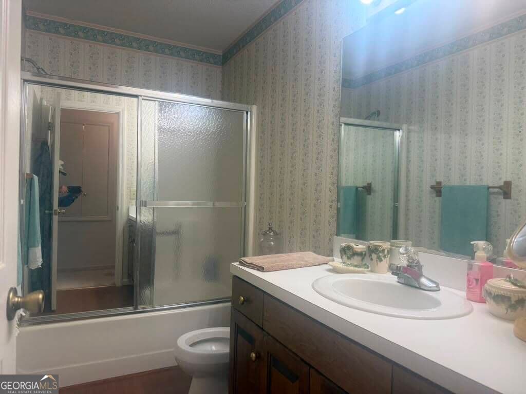 3 bedroom, 3 bathroom, 2,038 sq ft single family residence for sale at 263 Cove Drive, Abbeville, AL 36310 — photo 10