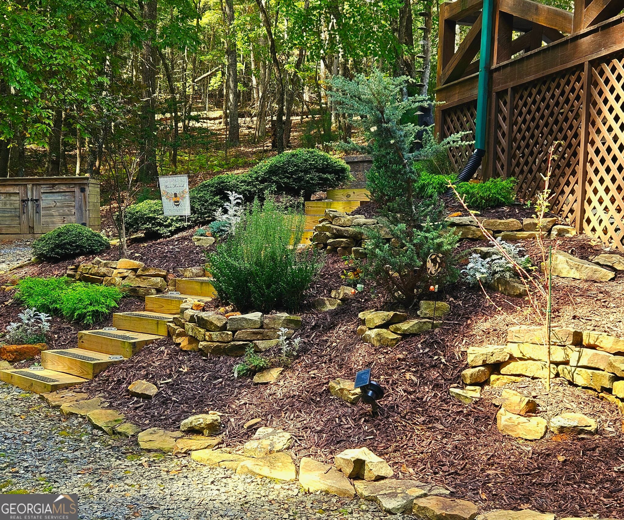 3 bedroom, 3 bathroom, 1,872 sq ft cabin,single family residence for sale at 363 Weeks Creek Road, Blue Ridge, GA 30513 — photo 7
