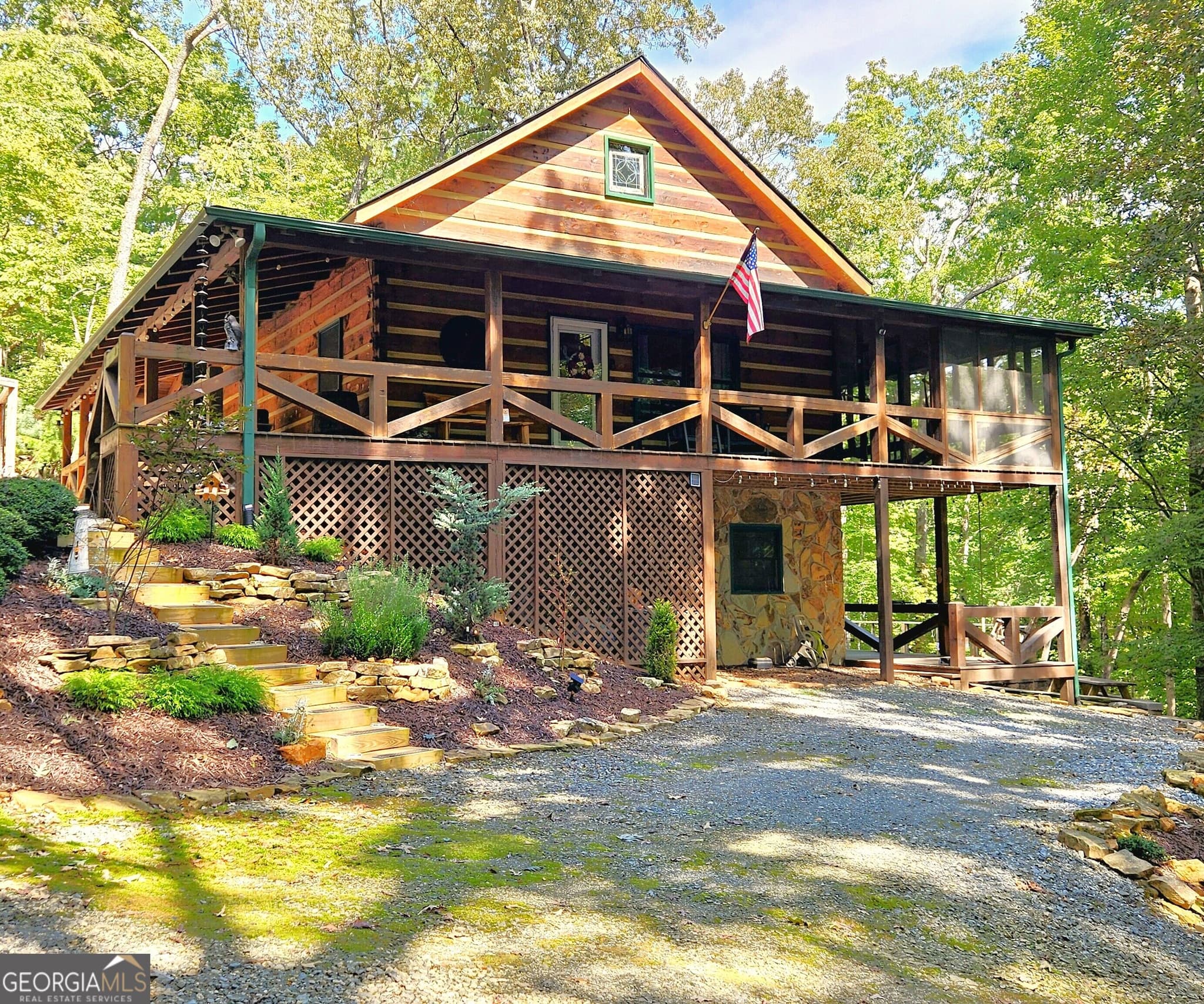3 bedroom, 3 bathroom, 1,872 sq ft cabin,single family residence for sale at 363 Weeks Creek Road, Blue Ridge, GA 30513 — photo 1 of 132