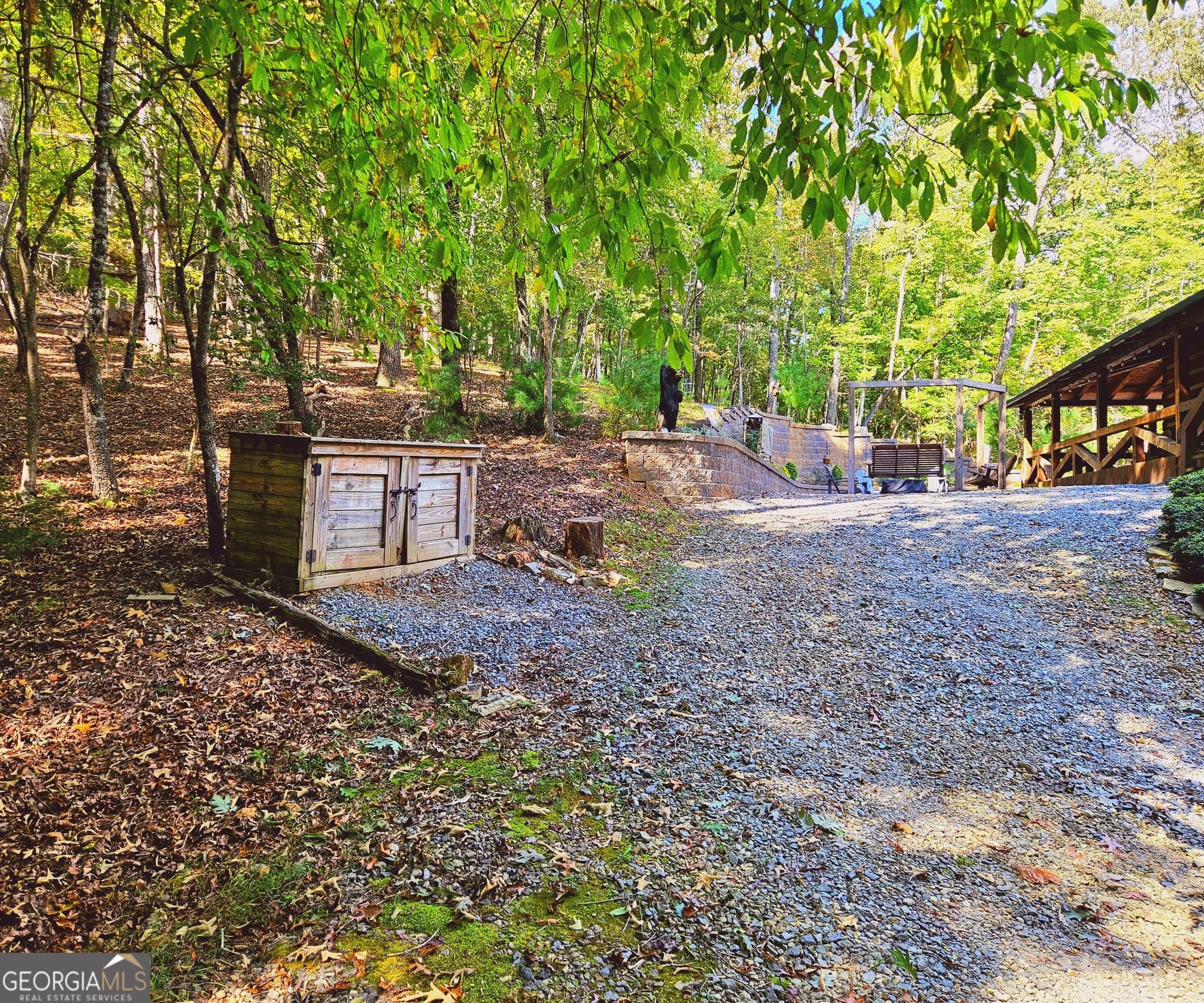 3 bedroom, 3 bathroom, 1,872 sq ft cabin,single family residence for sale at 363 Weeks Creek Road, Blue Ridge, GA 30513 — photo 10