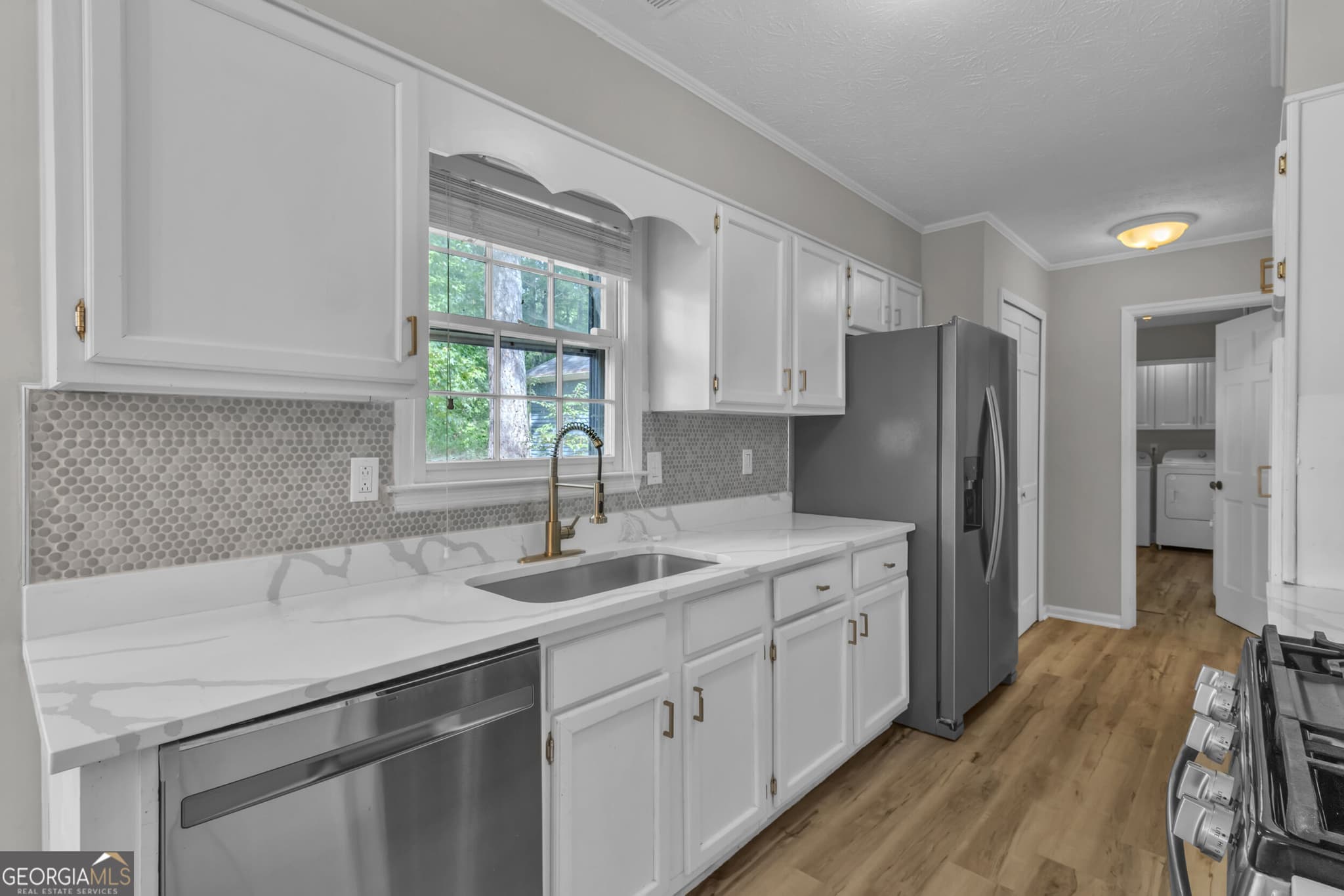 3 bedroom, 2.5 bathroom, 2,340 sq ft single family residence for sale at 145 S Mourning Dove Drive, Fayetteville, GA 30215 — photo 5