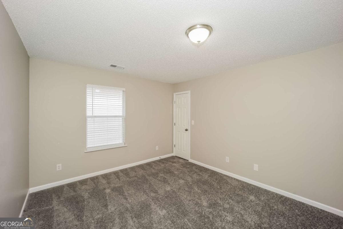 6 bedroom, 4 bathroom single family residence for rent at 2021 Sweet Bay Drive, Villa Rica, GA 30180 for $2,340 a month — photo 9