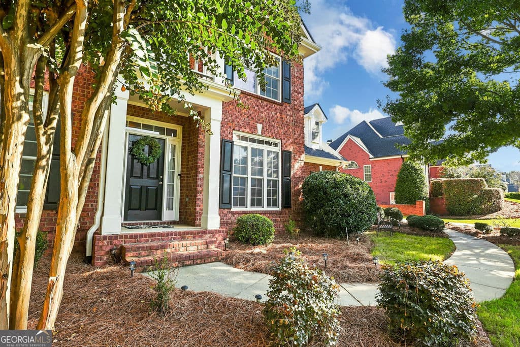 5 bedroom, 4 bathroom, 2,508 sq ft single family residence for sale at 1070 Crabapple Circle, Watkinsville, GA 30677 — photo 2