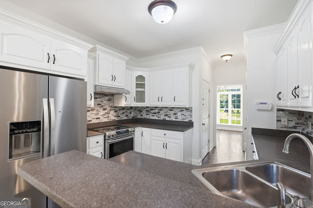 5 bedroom, 4 bathroom, 2,508 sq ft single family residence for sale at 1070 Crabapple Circle, Watkinsville, GA 30677 — photo 6