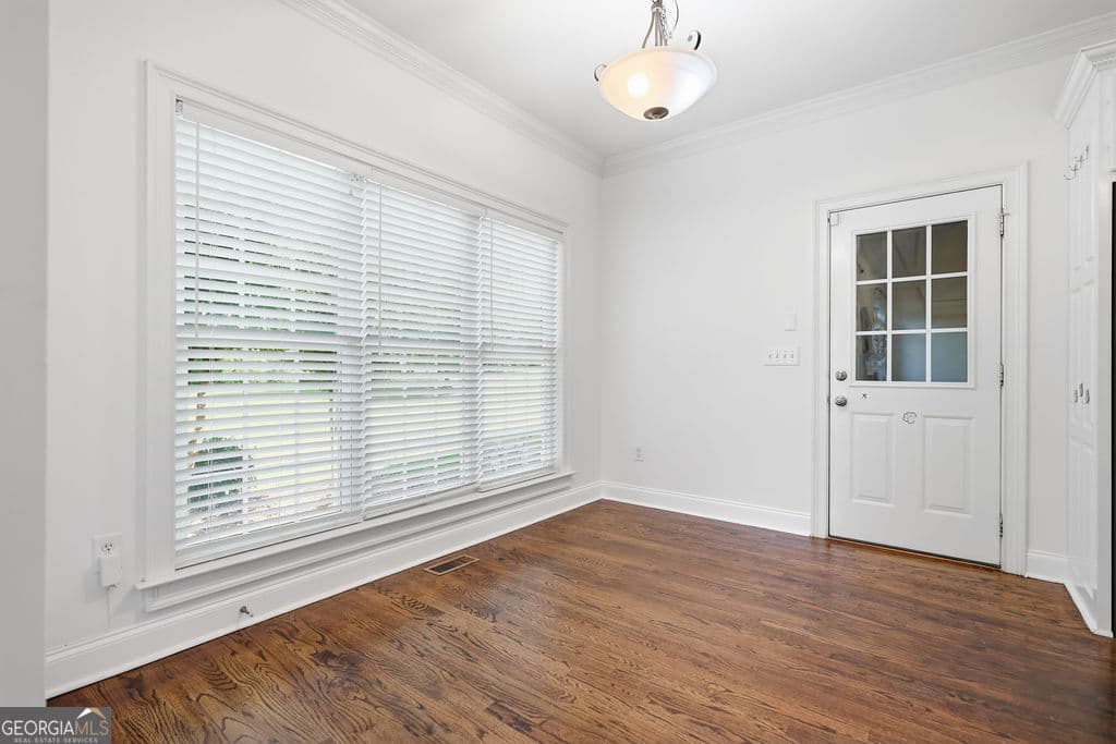 5 bedroom, 4 bathroom, 2,508 sq ft single family residence for sale at 1070 Crabapple Circle, Watkinsville, GA 30677 — photo 10