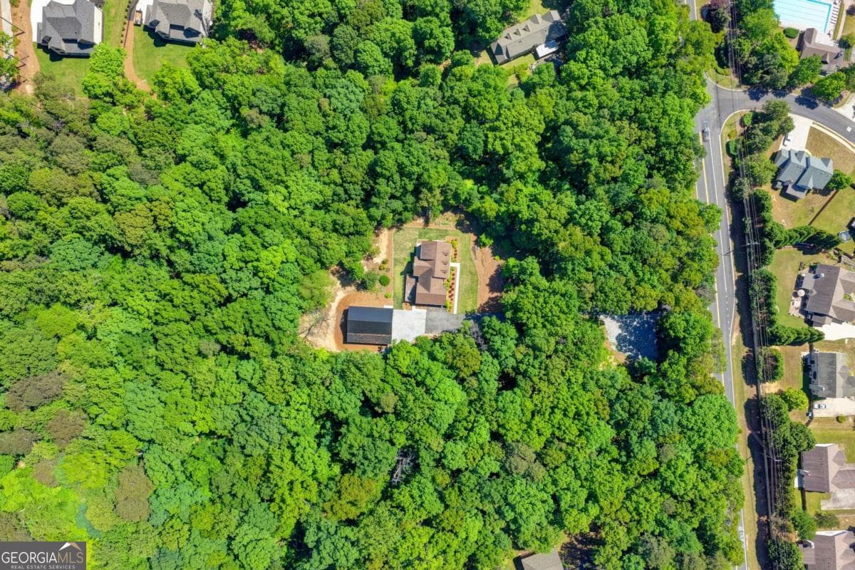 6 bedroom, 5.5 bathroom, 5,398 sq ft single family residence for sale at 1505 Old Fountain Road, Lawrenceville, GA 30043 — photo 7