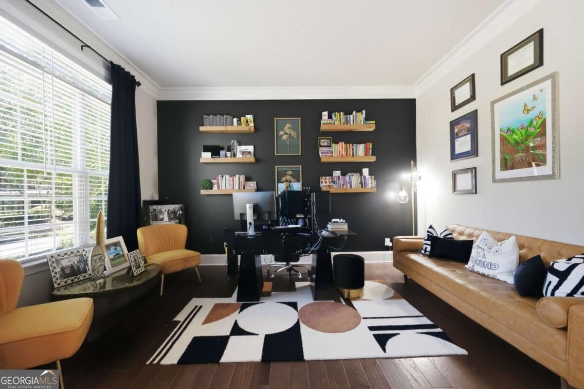 5 bedroom, 4.5 bathroom, 4,178 sq ft single family residence for sale at 2139 Calverton Lane, Atlanta, GA 30331 — photo 6