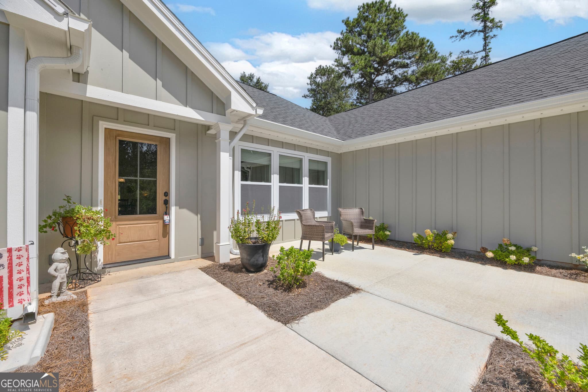 3 bedroom, 2 bathroom, 1,749 sq ft single family residence for sale at 268 Park Place Drive, Lavonia, GA 30553 — photo 4