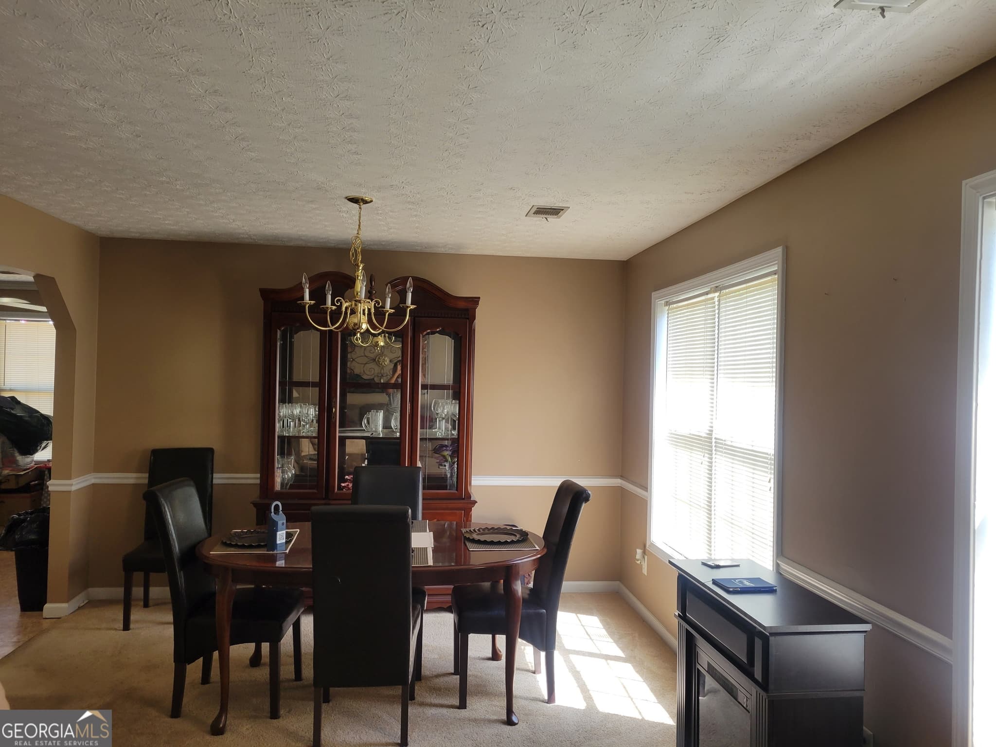3 bedroom, 3 bathroom, 1,815 sq ft single family residence for sale at 155 Vinnys Way, Covington, GA 30014 — photo 5